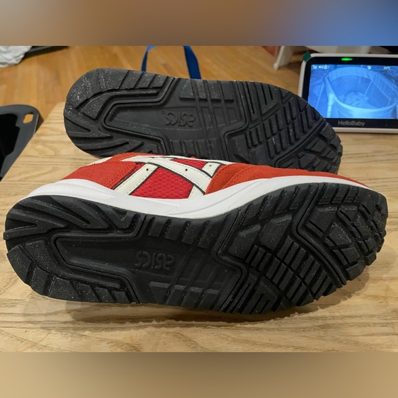 Asics Valentine Gelsaga Runners (Brand New) - Picture 8 of 8